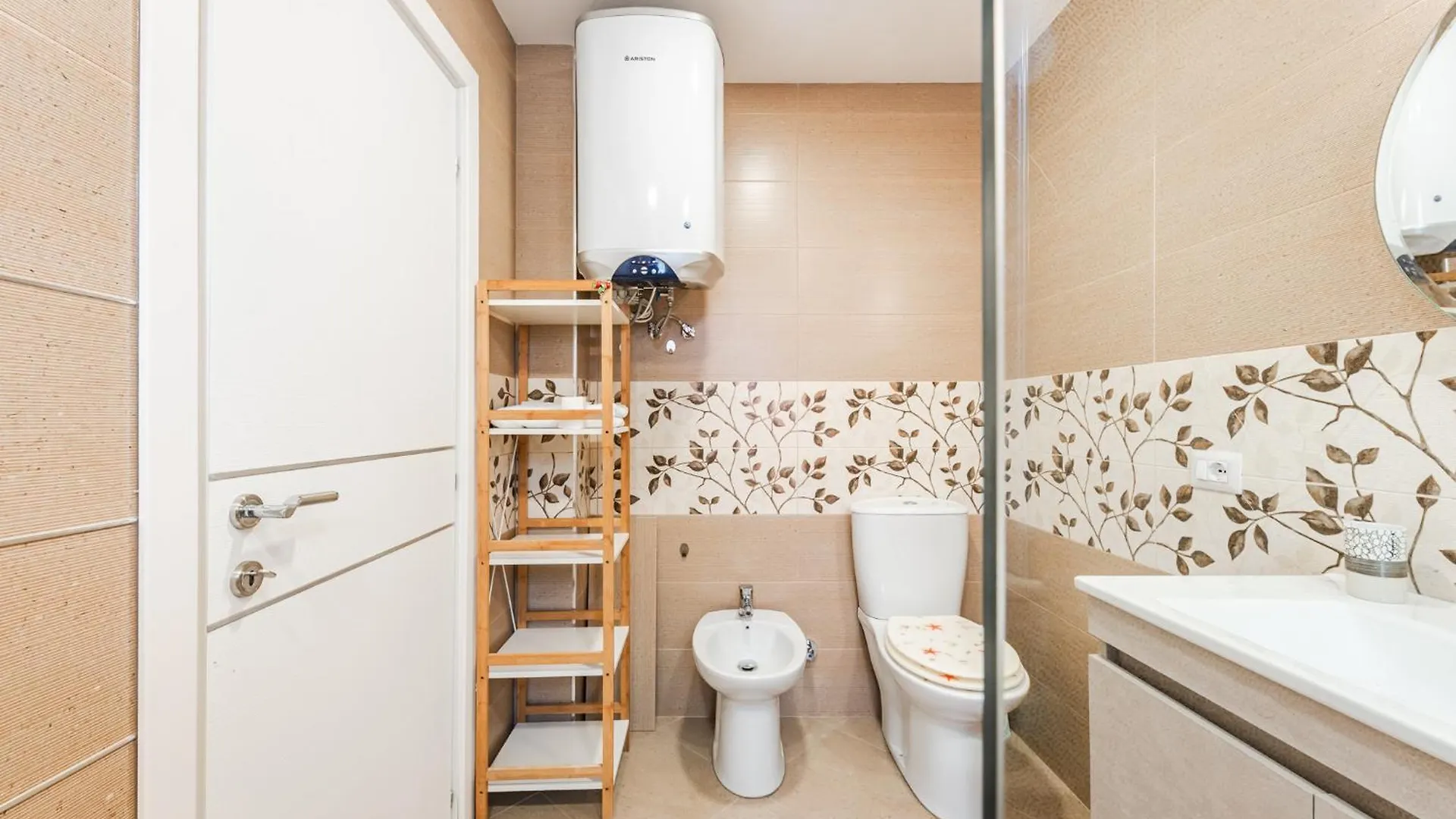 Sisi'S Luxury Apartments Grand Park Of Tirana