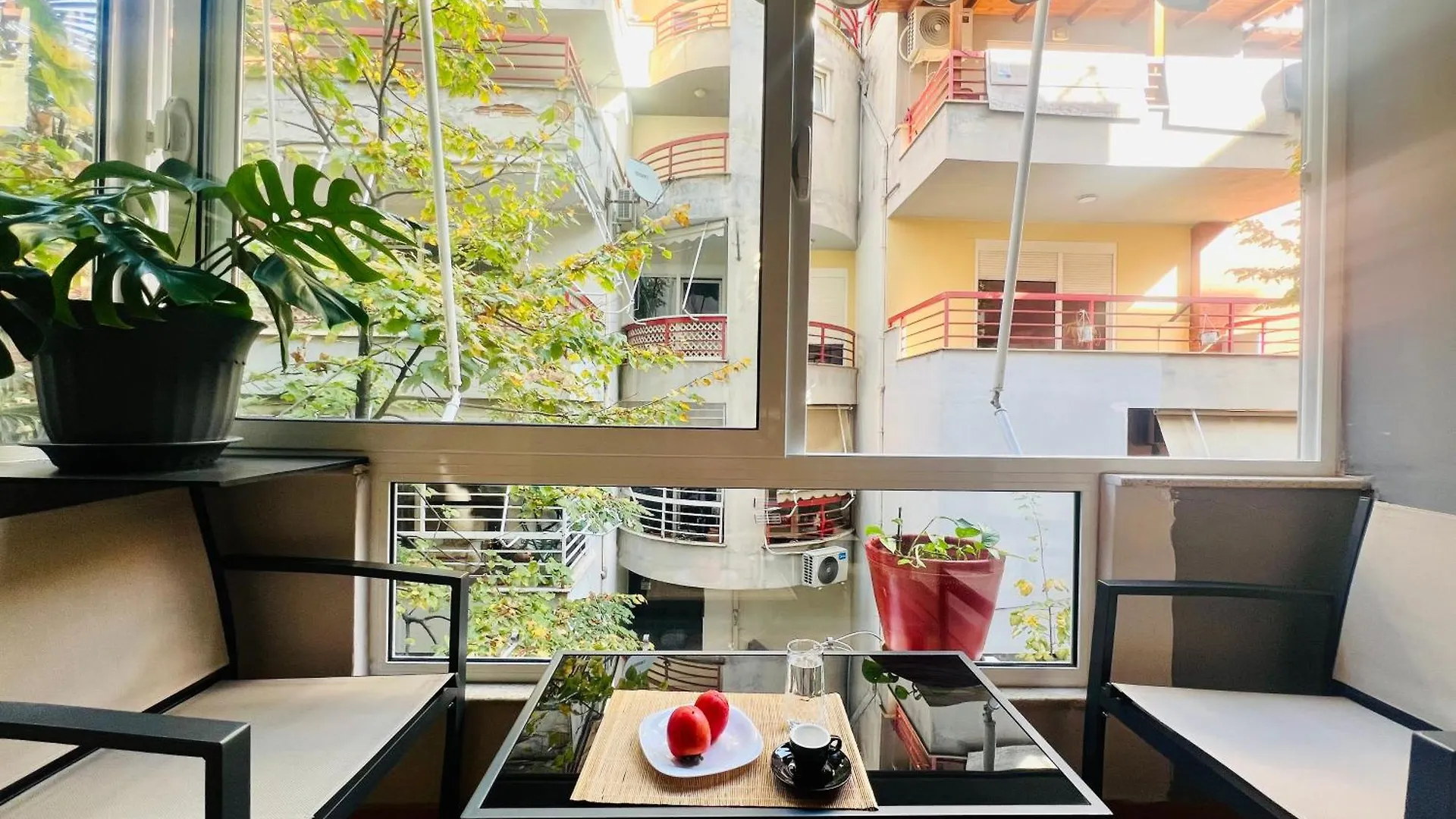 Sisi'S Luxury Apartments Grand Park Of Tirana Albania